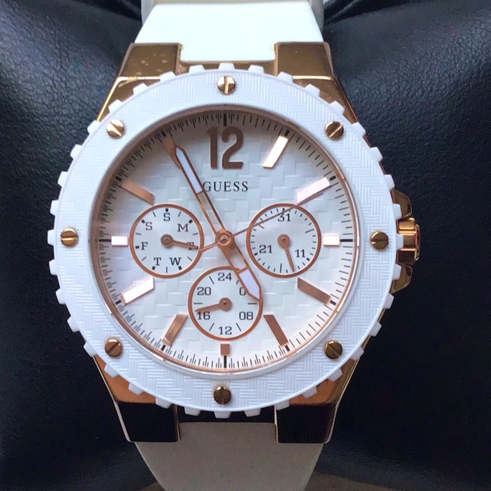 White Silicone Strap Watch